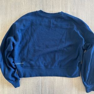 Women’s Lululemon Sweatshirt, Size 6